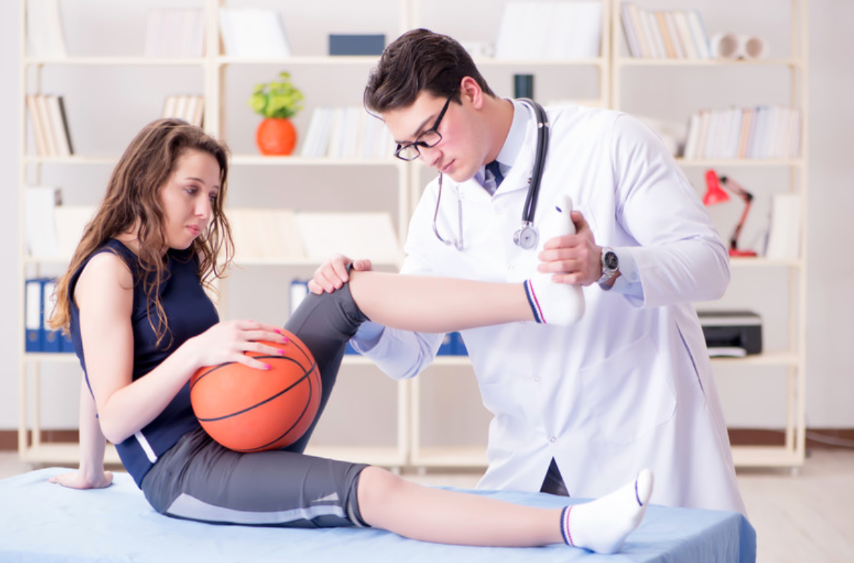 Back Pain Relief-Medical Doctor and Chiropractor Differences