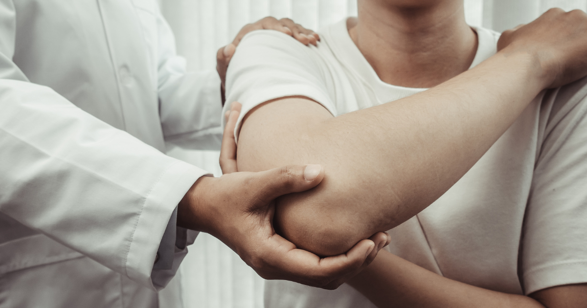 When Should You See a Chiropractor for Back Pain?