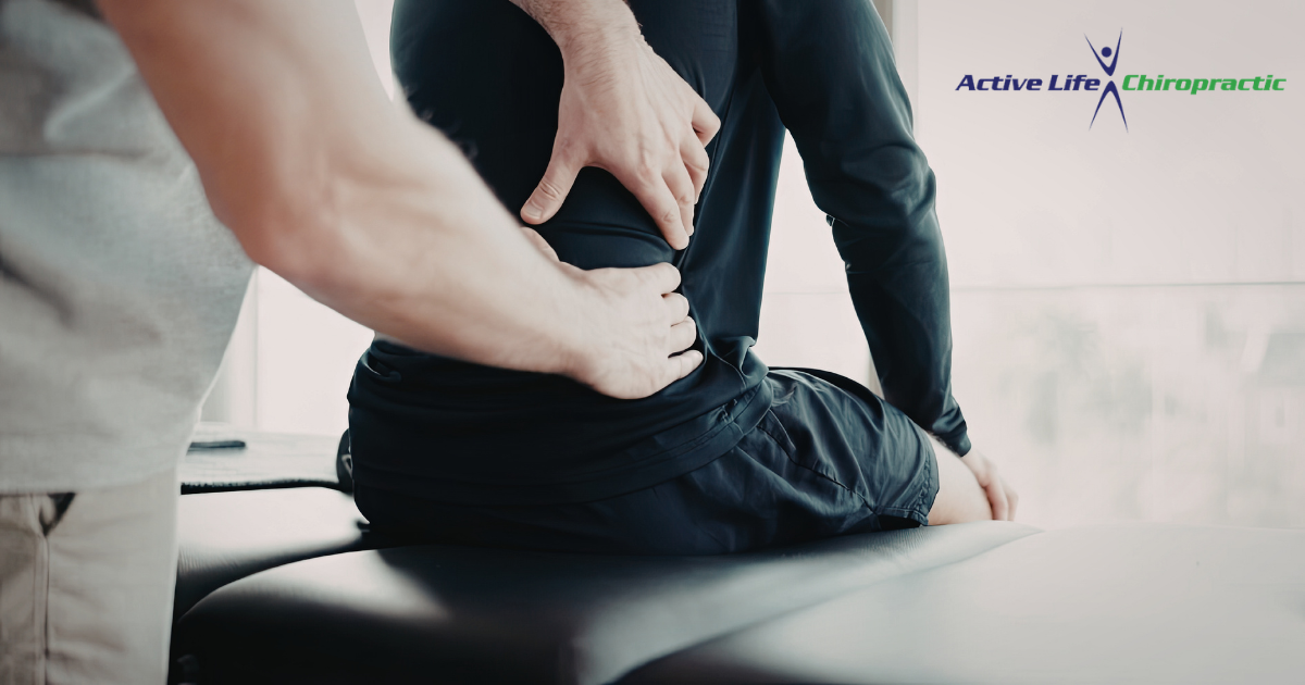 chiropractor and patient with Piriformis Syndrome